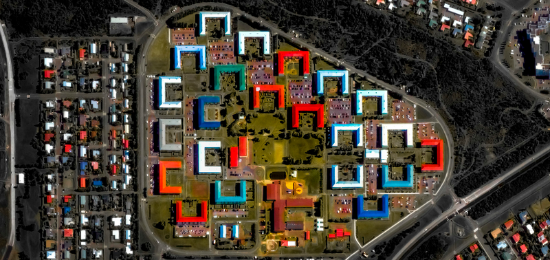 Illustration for article titled These Stunning Geometric Patterns Were Created From Google Earth Images